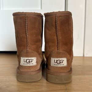 UGG Toddler Classic